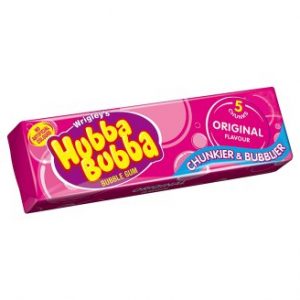 Airwaves Blackcurrant Flavour Sugarfree Chewing Gum 10 Pieces - We Get Any  Stock